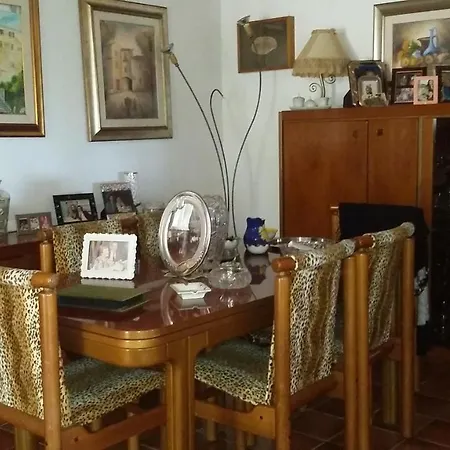 Bed & Breakfast Nonna Alba Vacanze Monte E Mare
